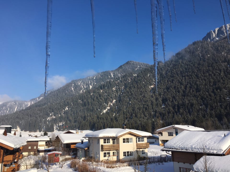 Ausblick Waidringer Hof · 1. Tiroler Glückshotel