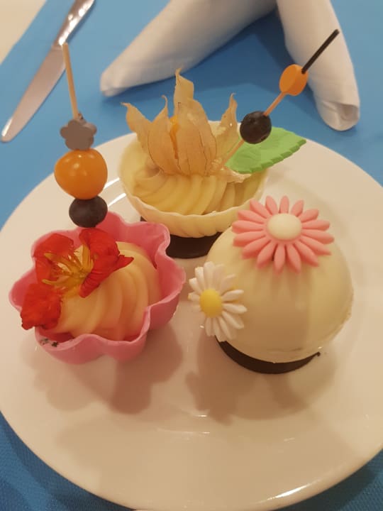 Hier nimmt man zu Adalya Elite Lara