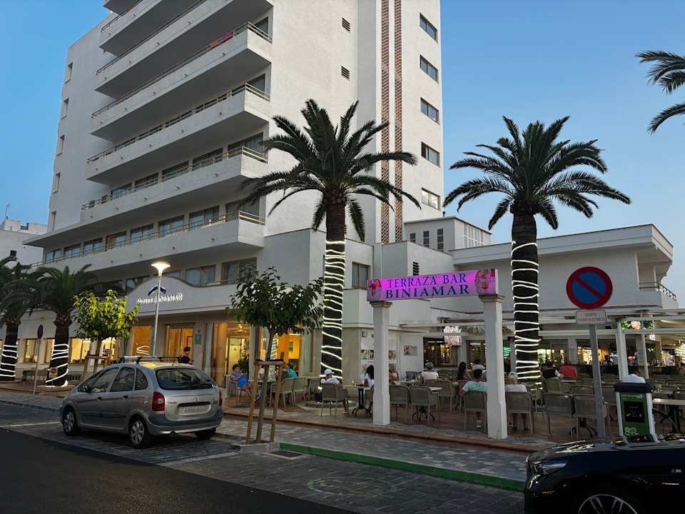 Außenansicht Hotel Biniamar