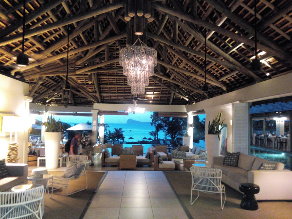 Toller Ausblick durch die Lobby Zilwa Attitude