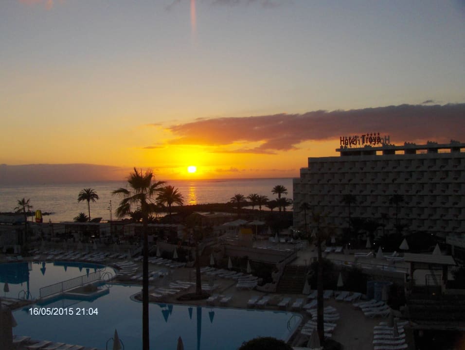 Sonnenuntergang Alexandre Hotel Gala
