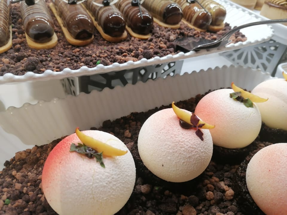 Gastro Lara Barut Collection