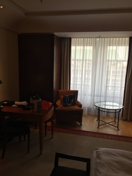 Schreibtisch Hotel Adlon Kempinski Berlin