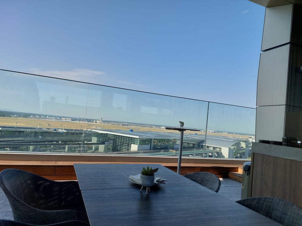 Ausblick b'mine Hotel Frankfurt Airport