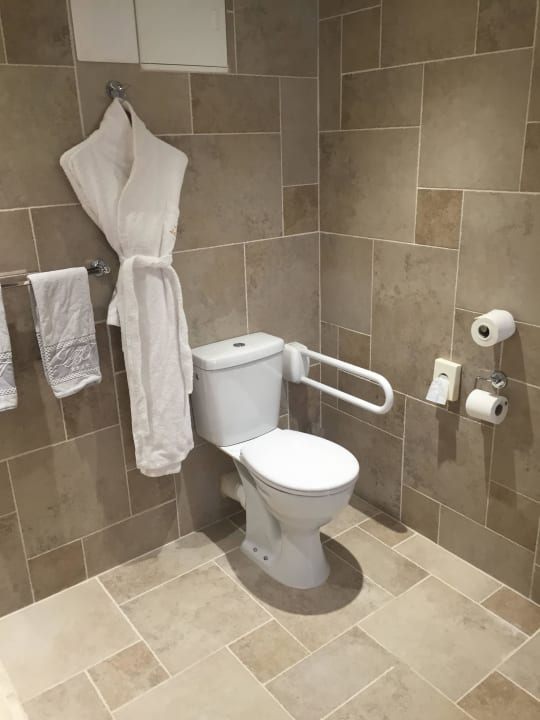 HANDICAPE Hotel La Bastide De Tourtour