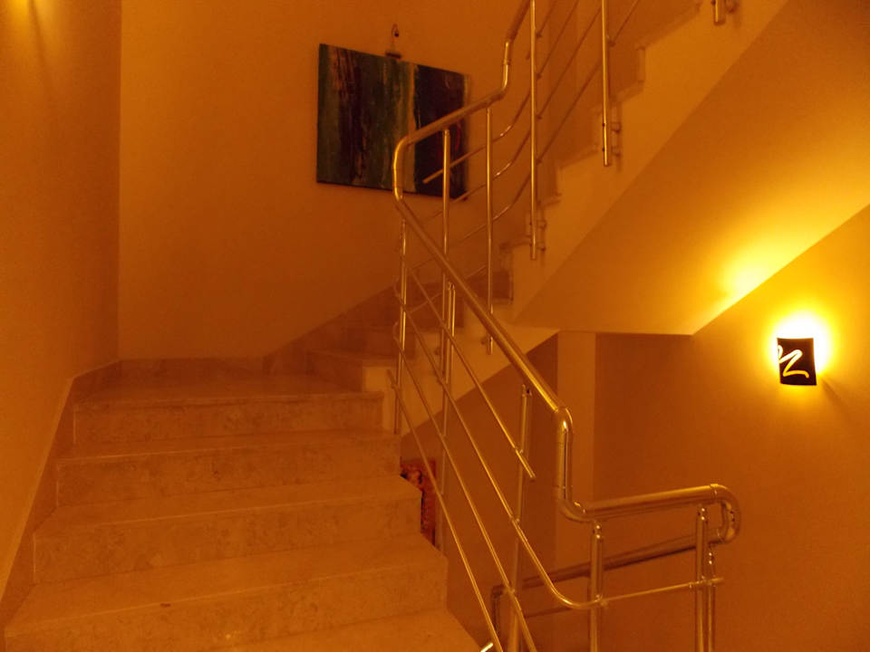 Лестница Siam Elegance Hotels & Spa