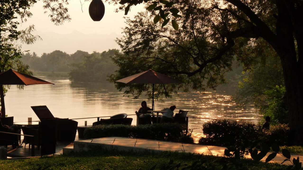 Die Fluss-Terrasse U Inchantree Kanchanaburi