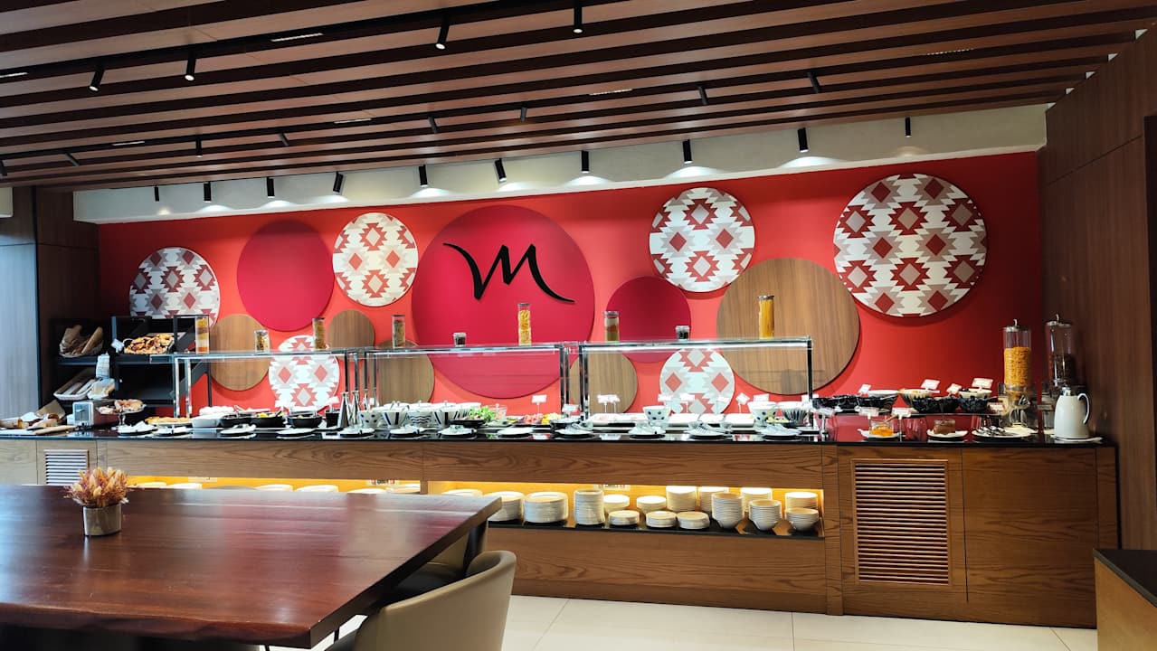 Gastro Mercure Tirana