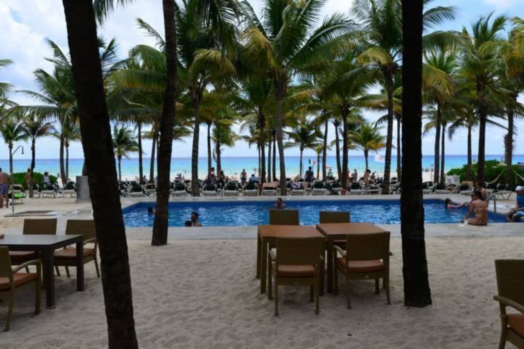 Strand Hotel Riu Lupita