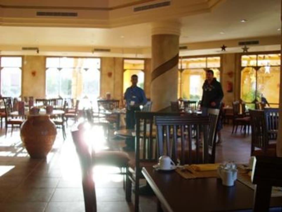 Restaurant 2 Charmillion Gardens Aquapark