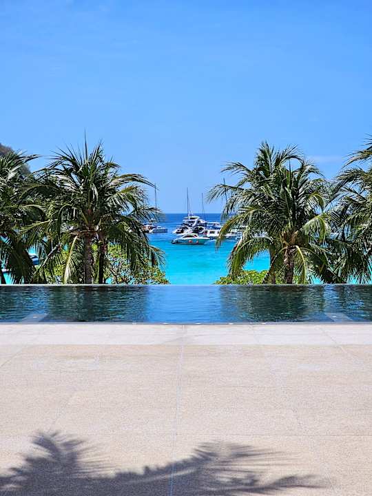 Ausblick Hotel The Racha