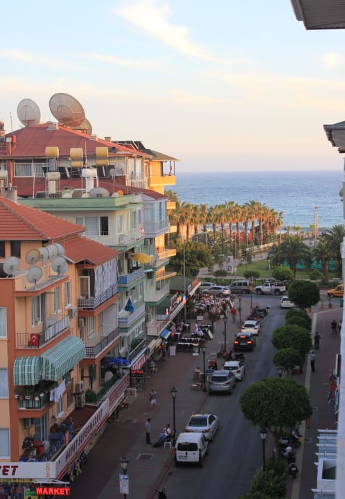 До счастья два шага! Hotel Aslan City Kleopatra