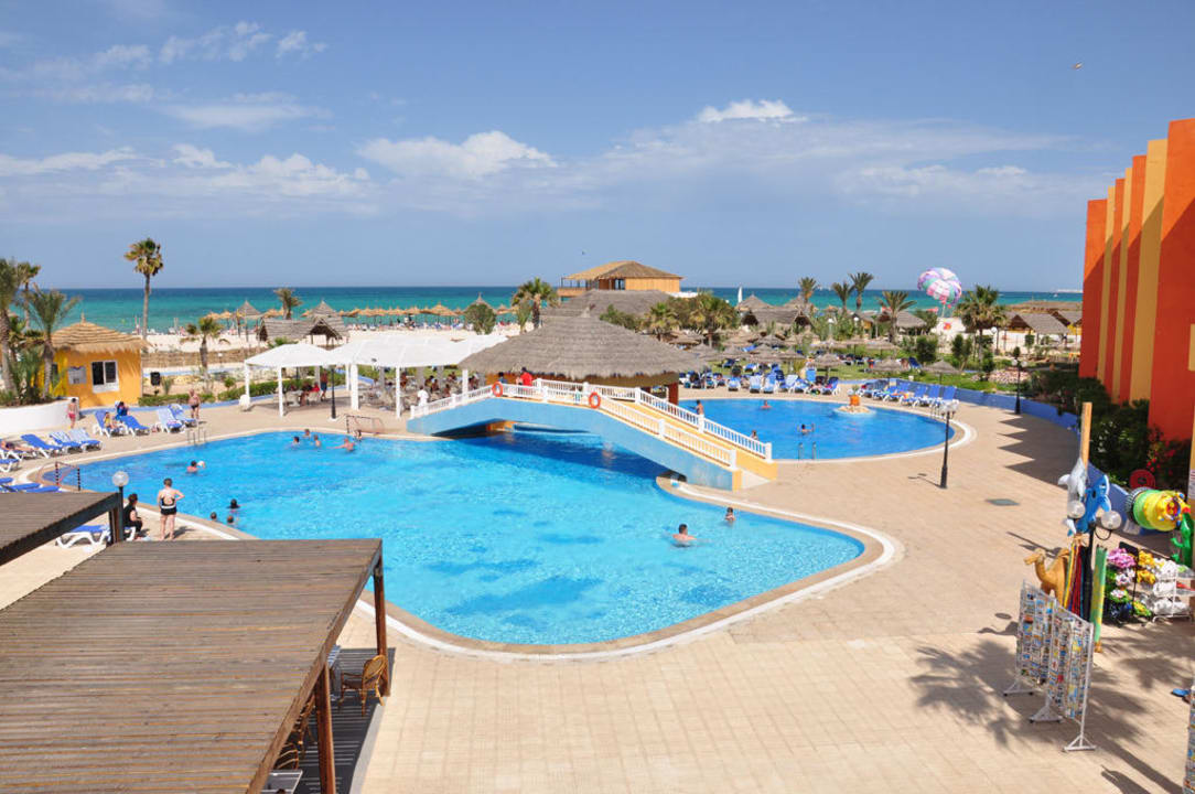 Jeden z basenów Caribbean World Thalasso Djerba