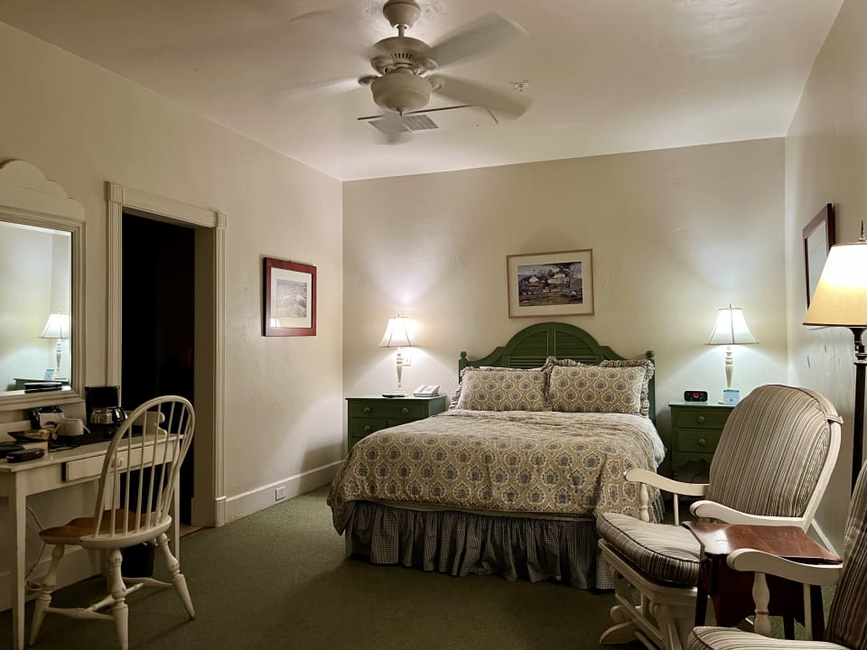 Zimmer Hotel Mission Ranch