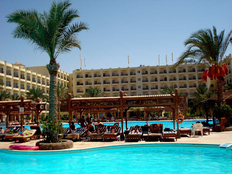 August 2014 Le Jardin Aqua Park Resort