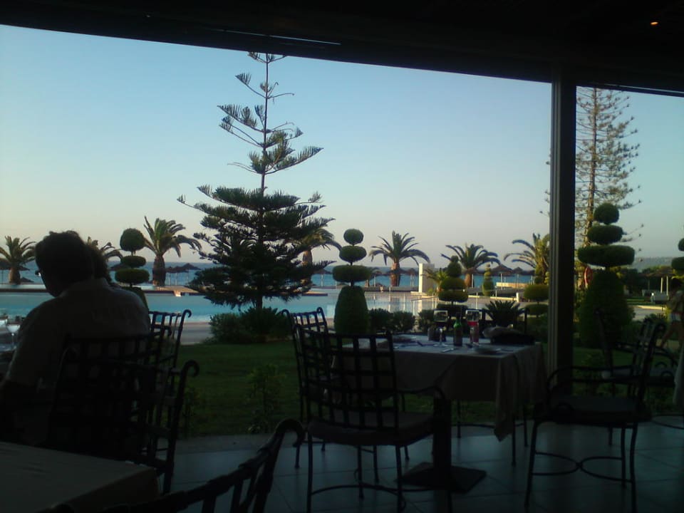 Restaurant The Ixian Grand & All Suites