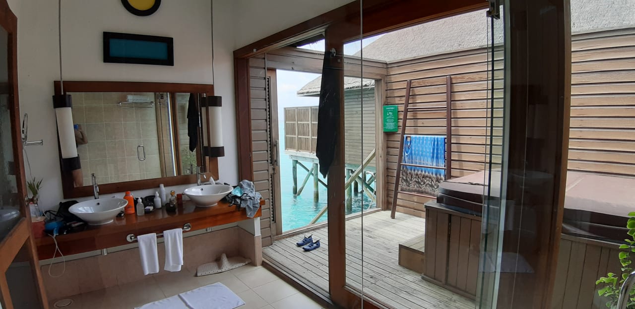 Zimmer Meeru Maldives Resort Island