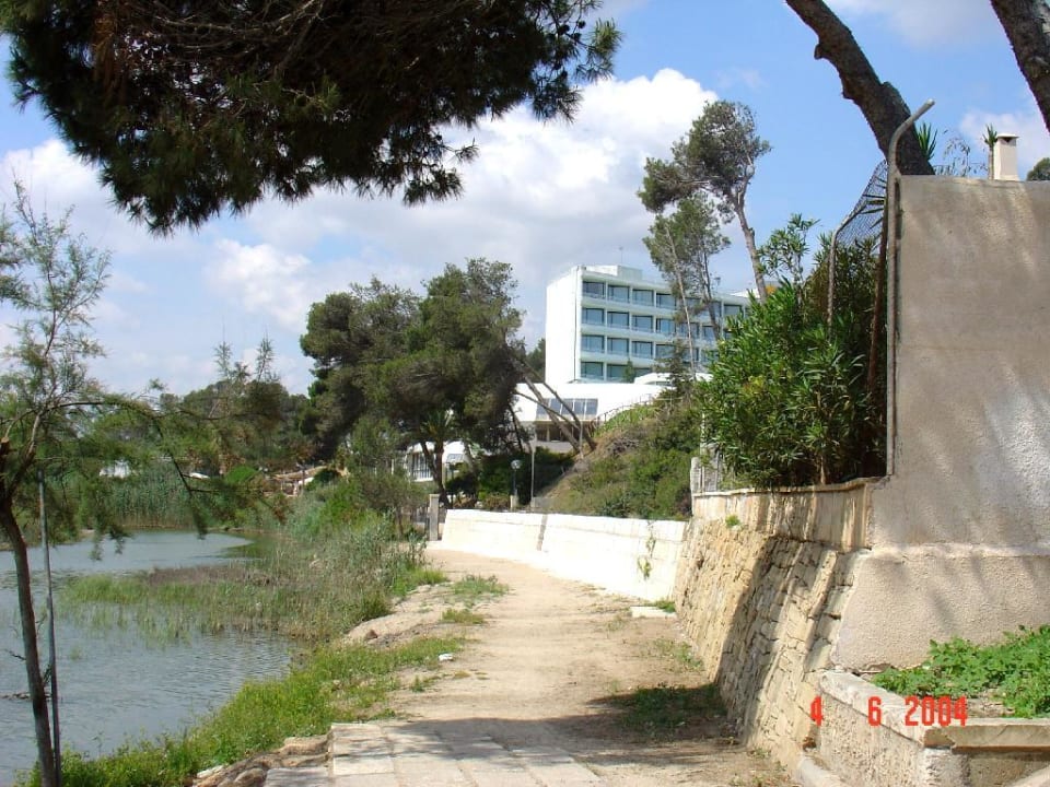 Privatweg vom Hotel zum Strand Hotel Exagon Park