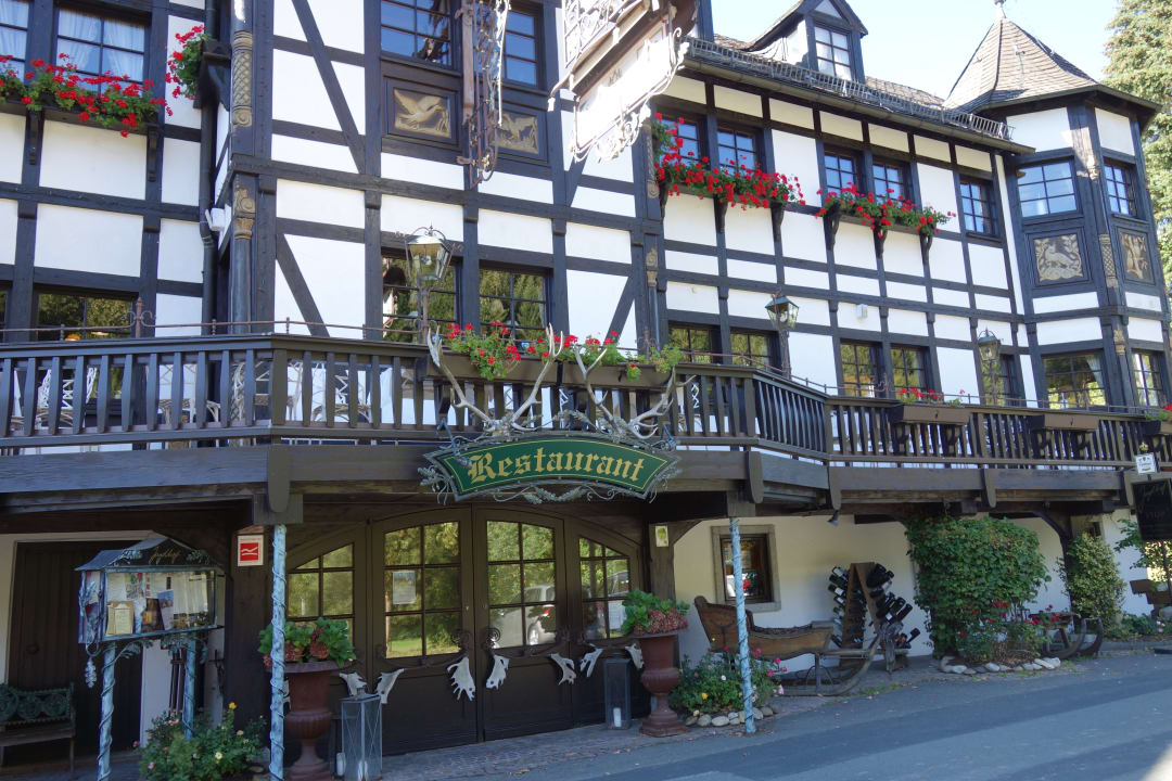 Außenansicht Relais Chateaux Jagdhof Glashütte