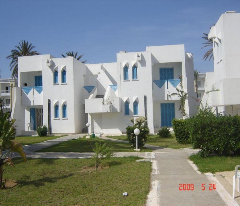 Bungalow Ruspina Beach Resort