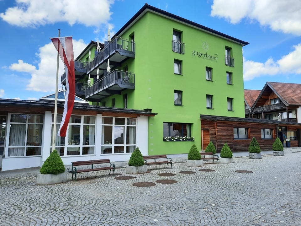 Außenansicht Hotel Gugerbauer