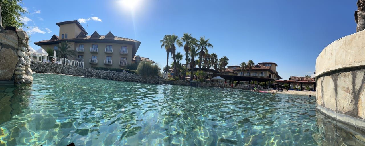 Pool Club Grand Aqua