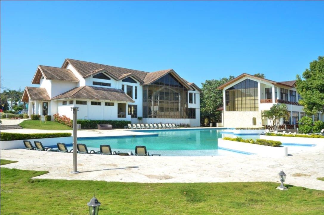 Gym and pool Sosua Ocean Village