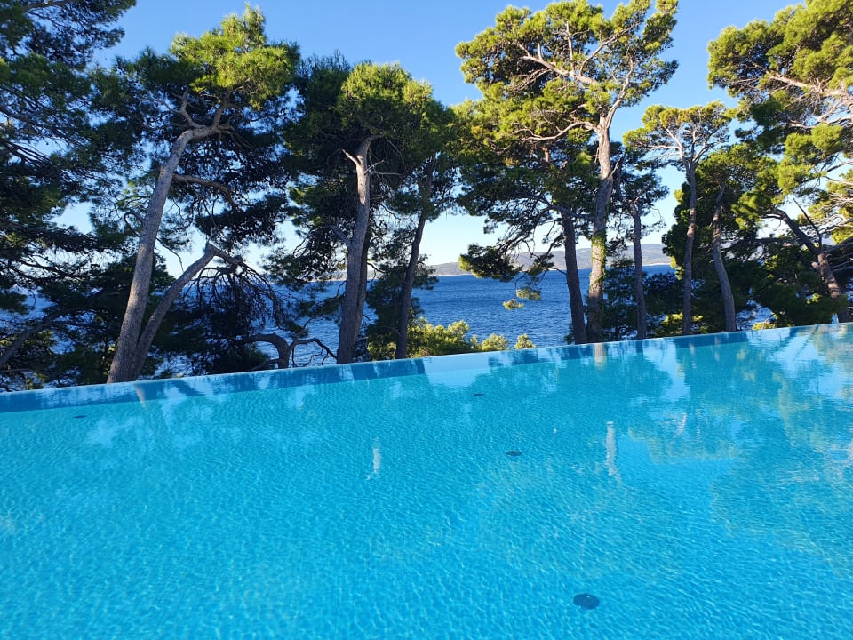 Pool Bluesun Hotel Berulia