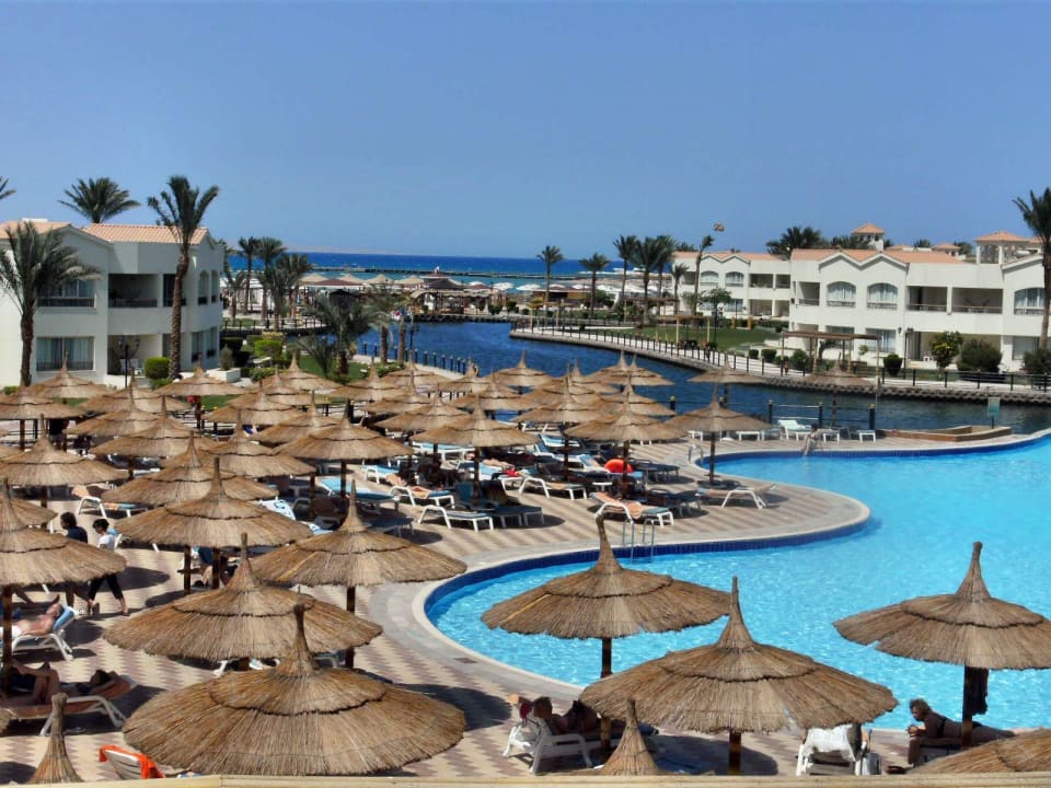 Pool am Haupthaus Pickalbatros Dana Beach Resort - Hurghada