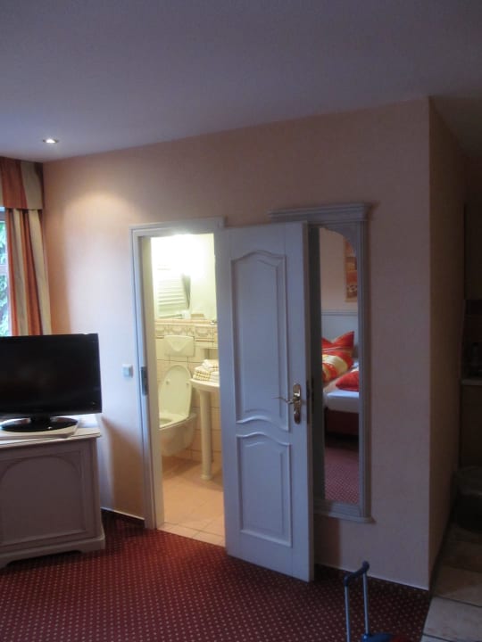 Blick ins Bad Parkhotel Fischer