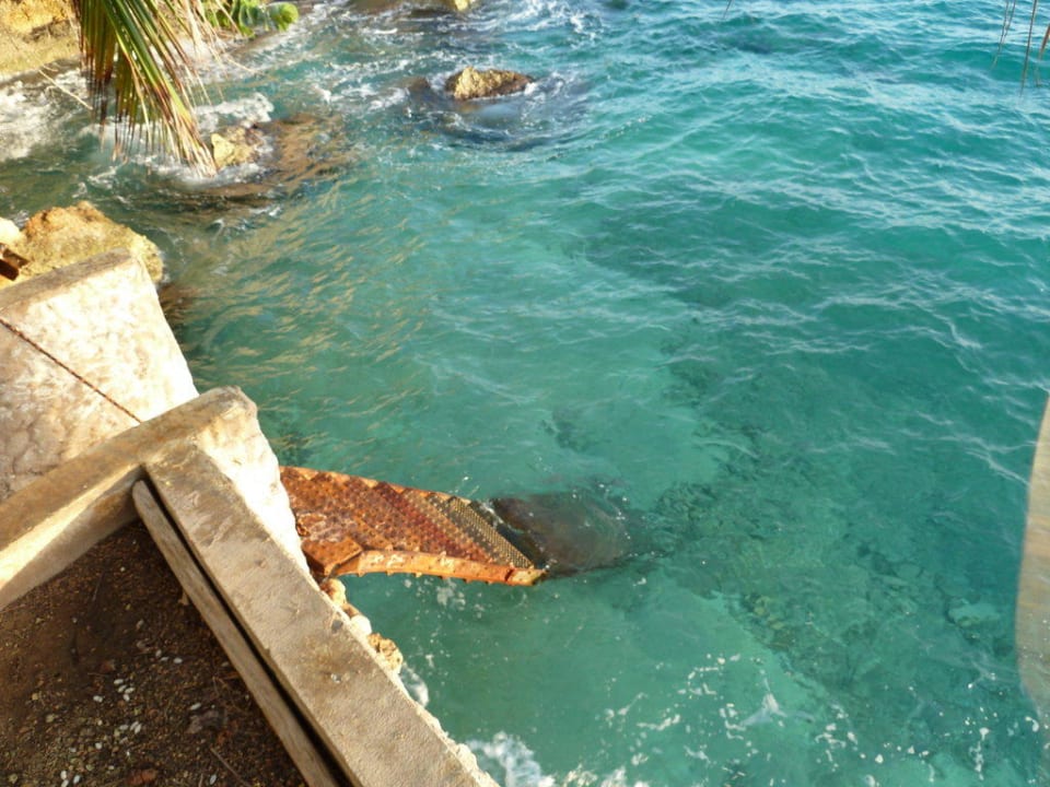 Zugang zum Meer Sun Reef Village on Sea