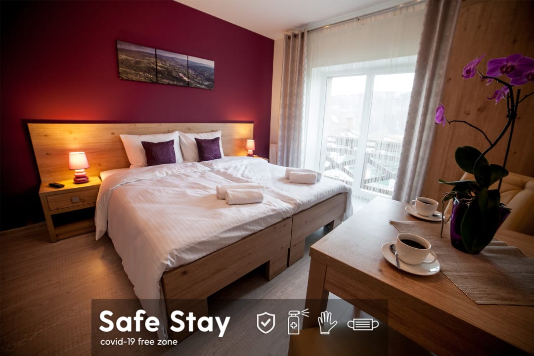 Zimmer Rezydencja Pod Ochorowiczówką B&B