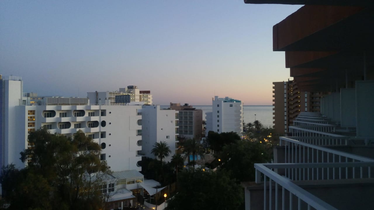 Sonnenuntergang vom Balkon BG Hotel Caballero