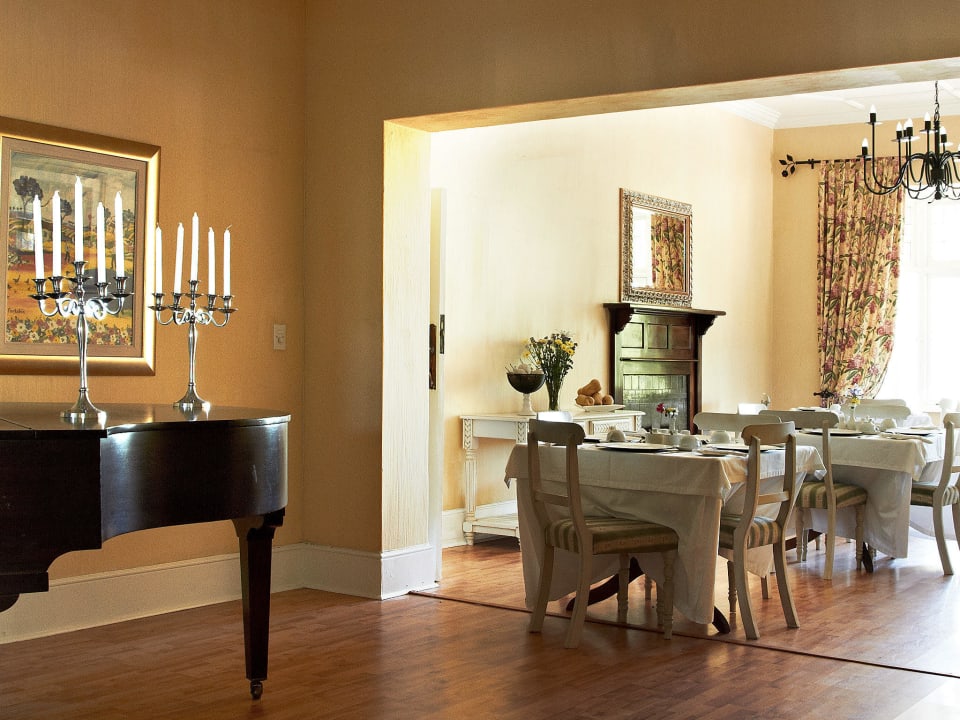 Dining Room Hotel Parkes Manor