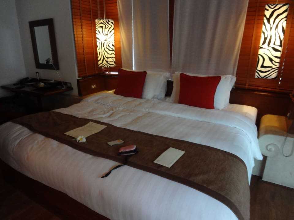 Bett  Pavilion Samui Villas & Resort