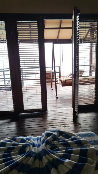 Zimmer Filitheyo Island Resort