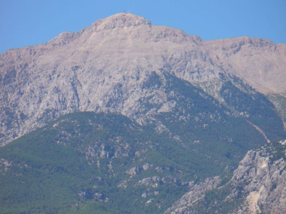 Blick auf das Taurusgebirge Larissa Sultan's Beach