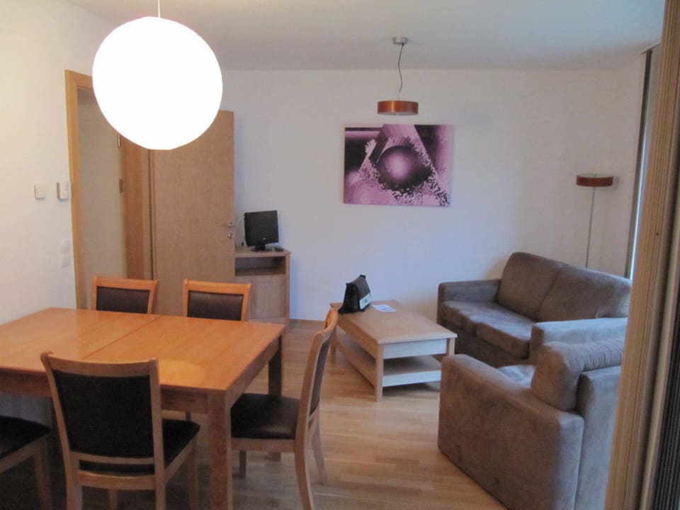 Wohnzimmer mit Esstisch Schönblick Mountain Resort & Spa - Das Original!