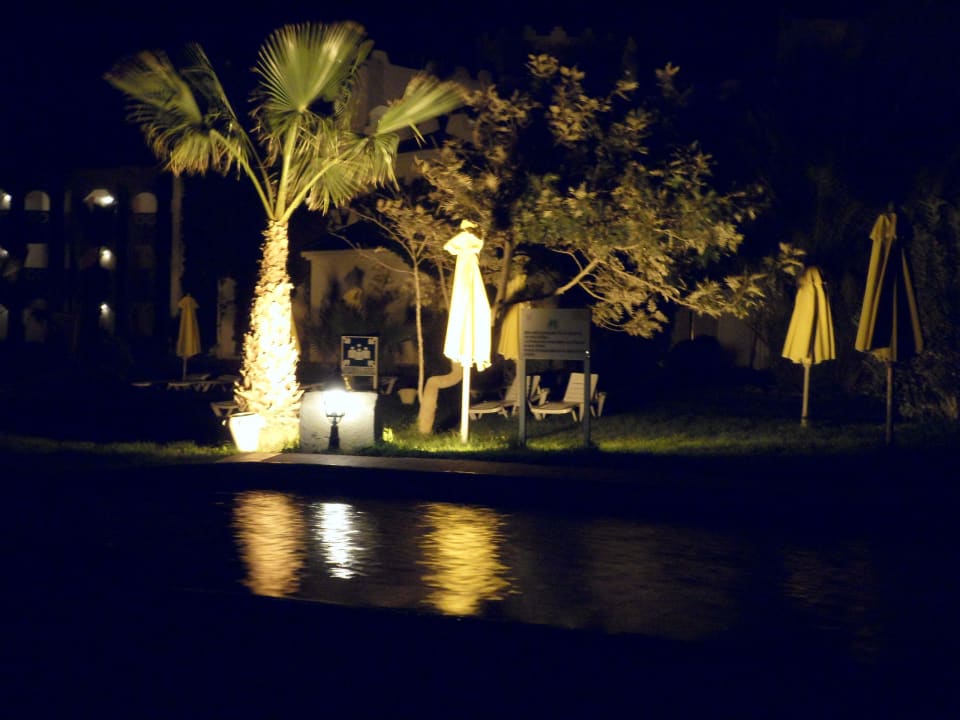Nachtaufnahme Mahdia Beach & Aquapark