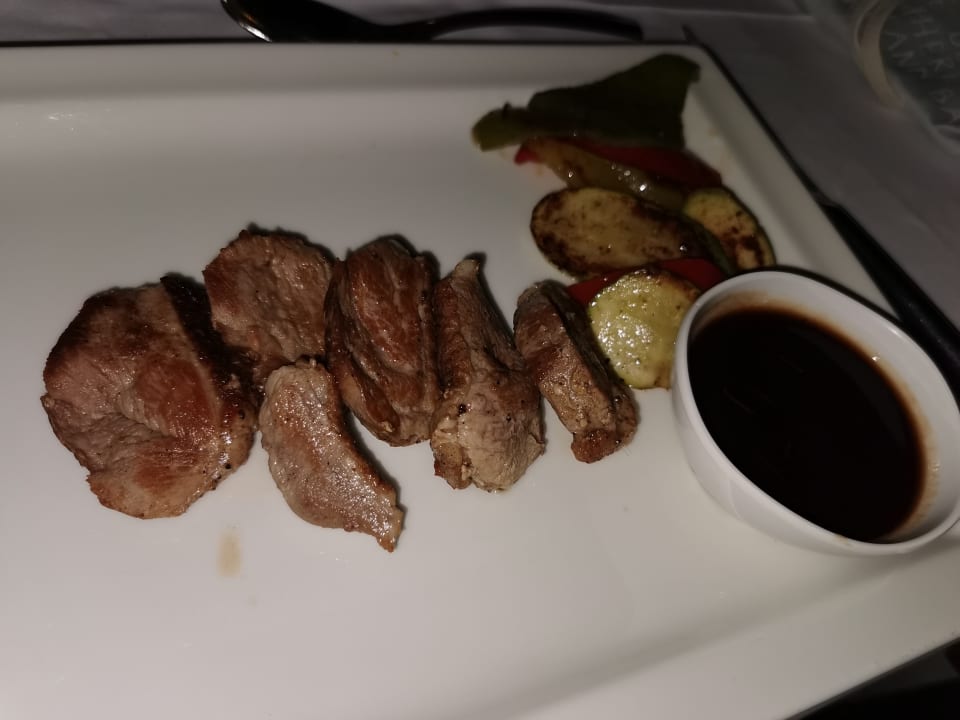 Gastro Fort Arabesque Resort, Spa & Villas