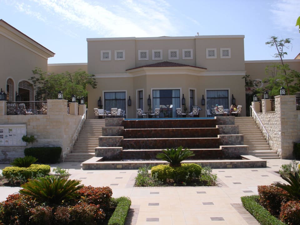 Wasserspiel an der Treppe JAZ Aquamarine Resort