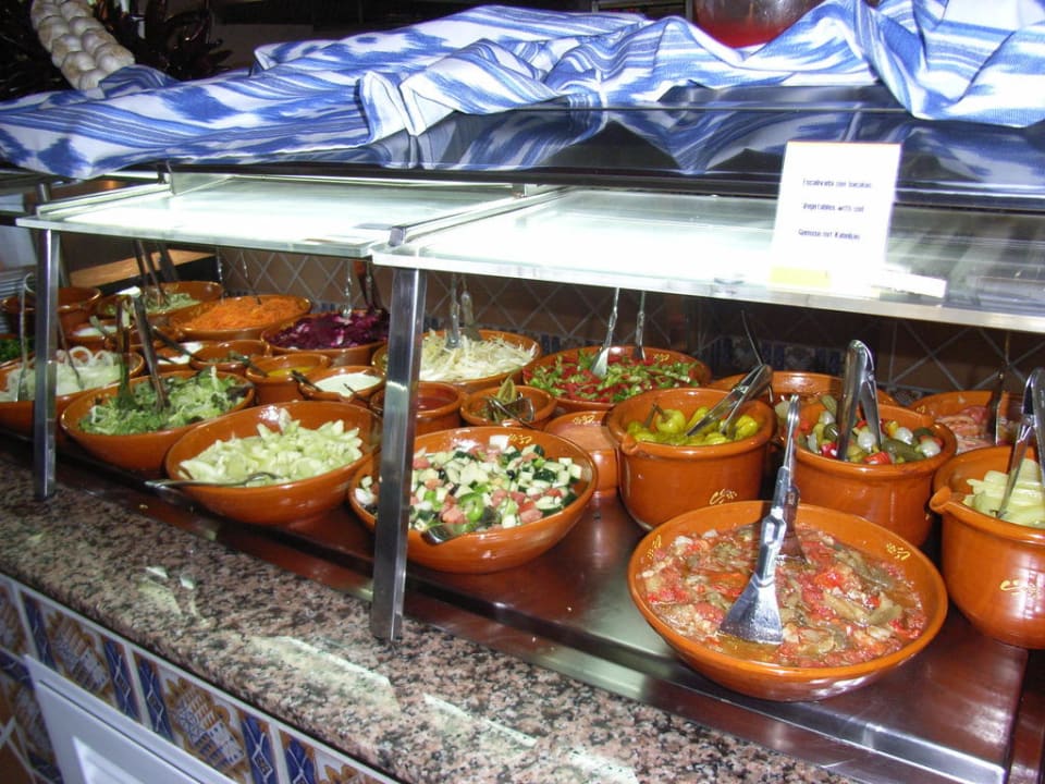 Mallorquinisches Buffet ,super lecker Flipflop Cala Romantica