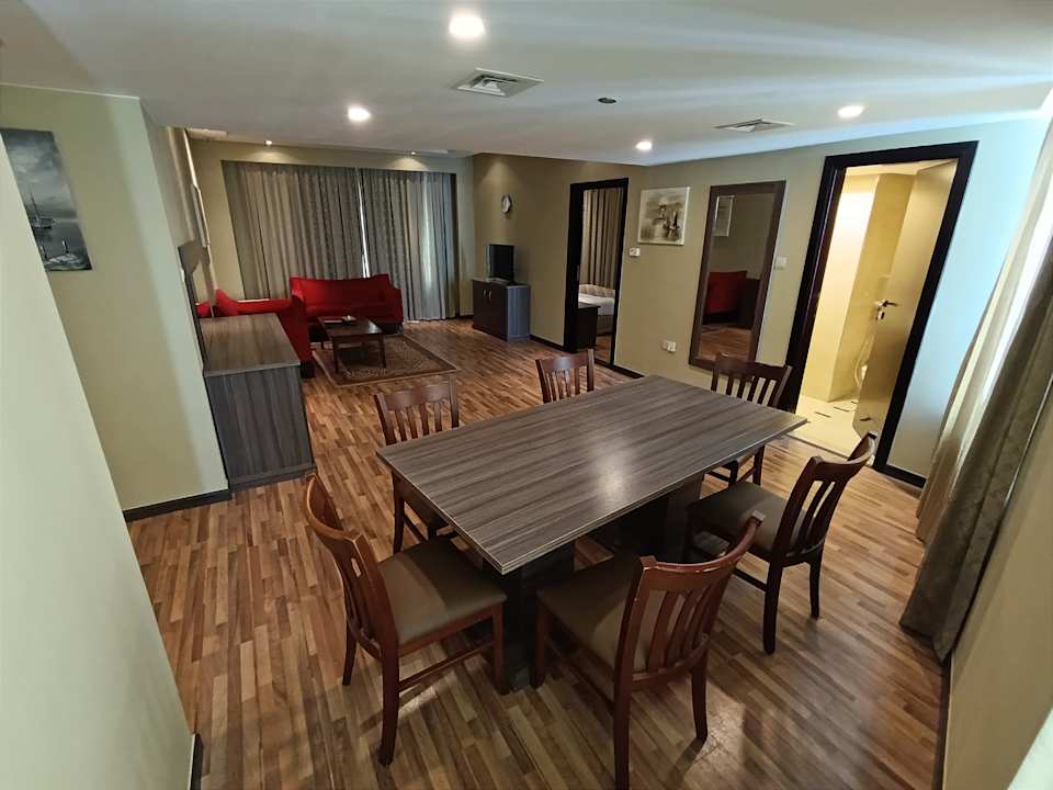 Zimmer Pearl Swiss Hotel