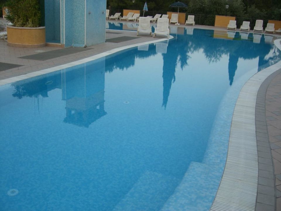 2  Poolanlage Hotel Antico Monastero