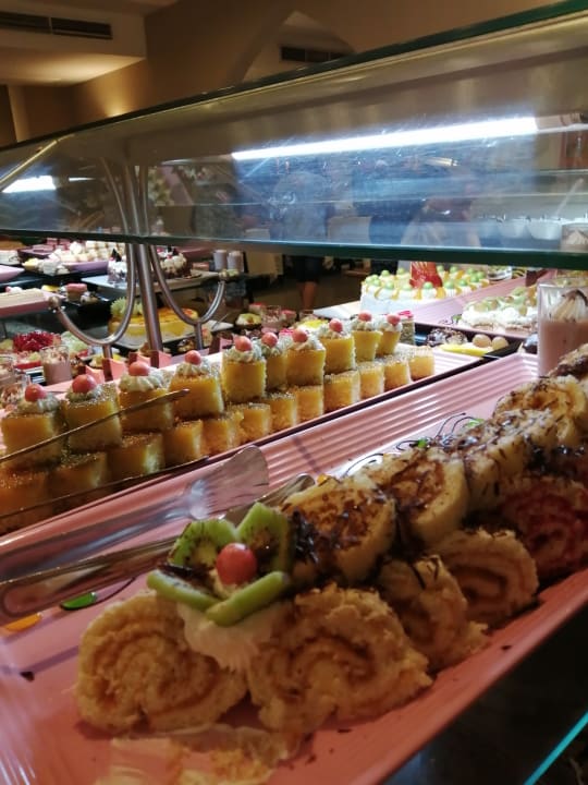 Gastro Three Corners Equinox Beach Resort