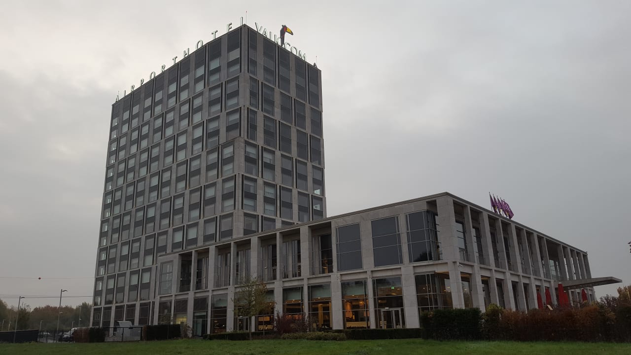 Außenansicht Van der Valk Hotel Düsseldorf