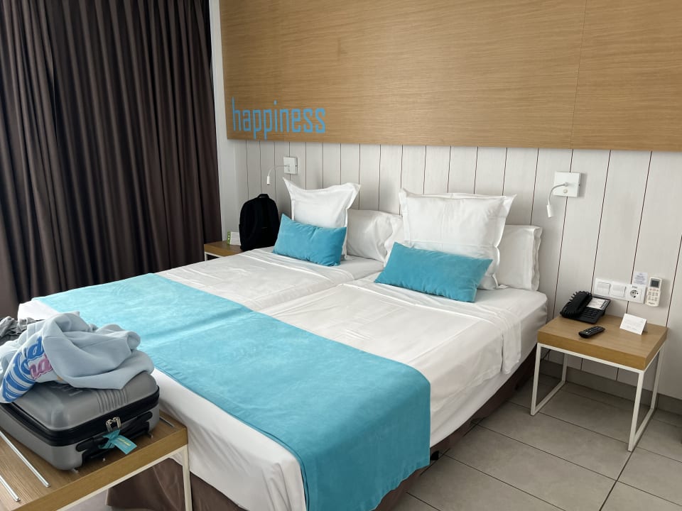 Zimmer alltoura Club Hotel Akeah Broncemar