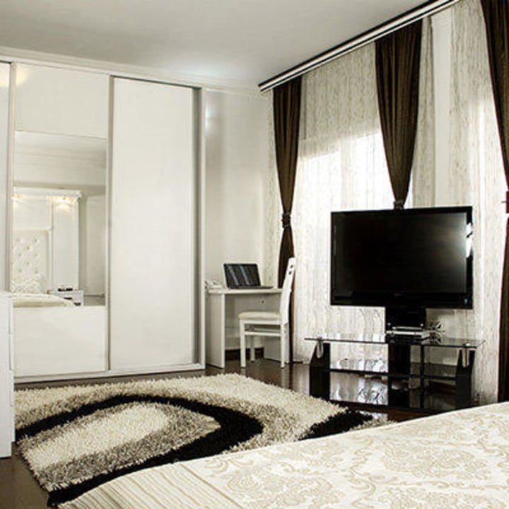 Suite  LaFamilia Residence