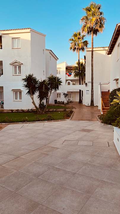 Außenansicht Globales Bouganvilla