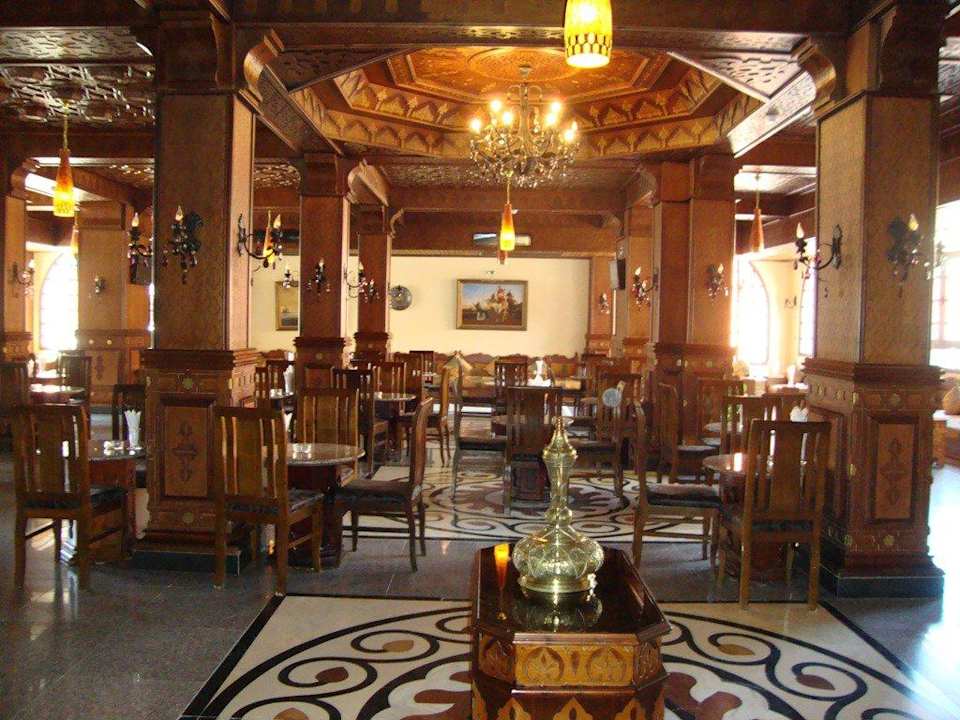 Кафе Pickalbatros Alf Leila Wa Leila Resort - Neverland Hurghada